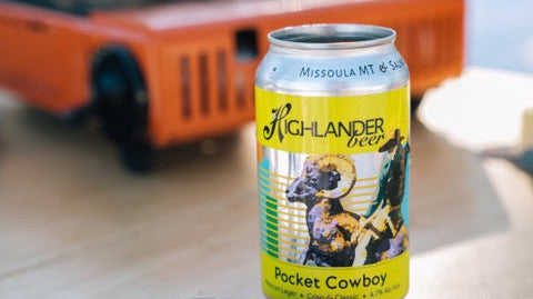 Draft Top for Outdoor Adventures: Your Go-To for Camping, Hiking; Picnics